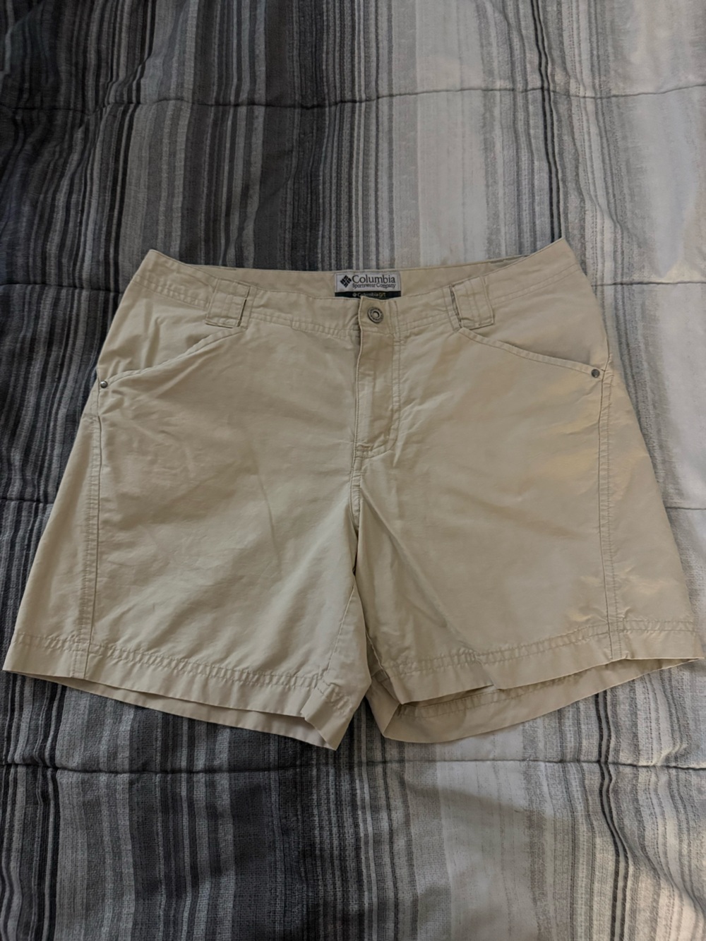 Columbia Women's Tan Outdoor Stretch Shorts